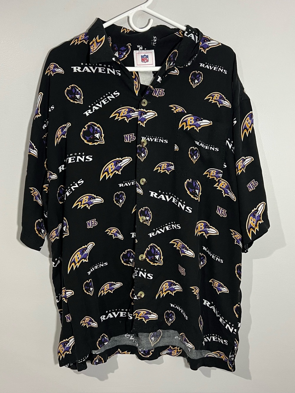 Vintage NFL Baltimore Ravens Football Black Short Sleeve Hawaiian Shirt Mens XL